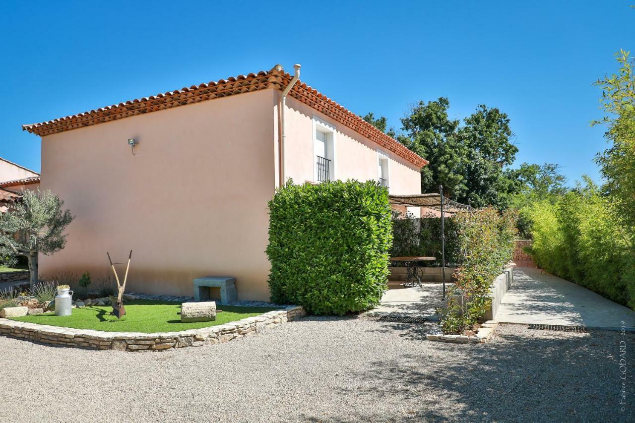 Gîte Les Farigoules Villeneuve  Extérieur photo